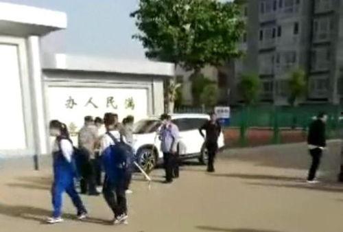 任丘八中最新爆料事件,校园事件引发社会关注